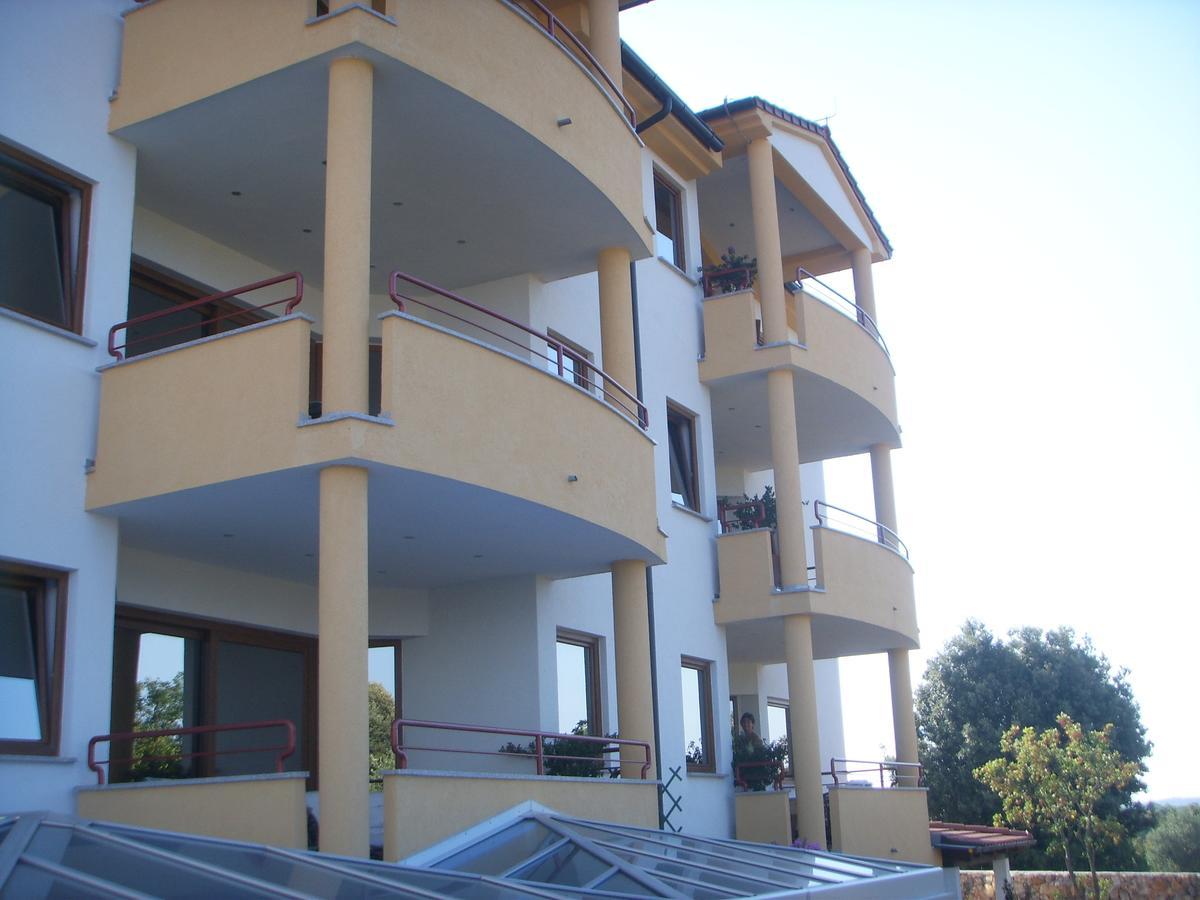 Apartments Ana Wellness L 로비니 외부 사진
