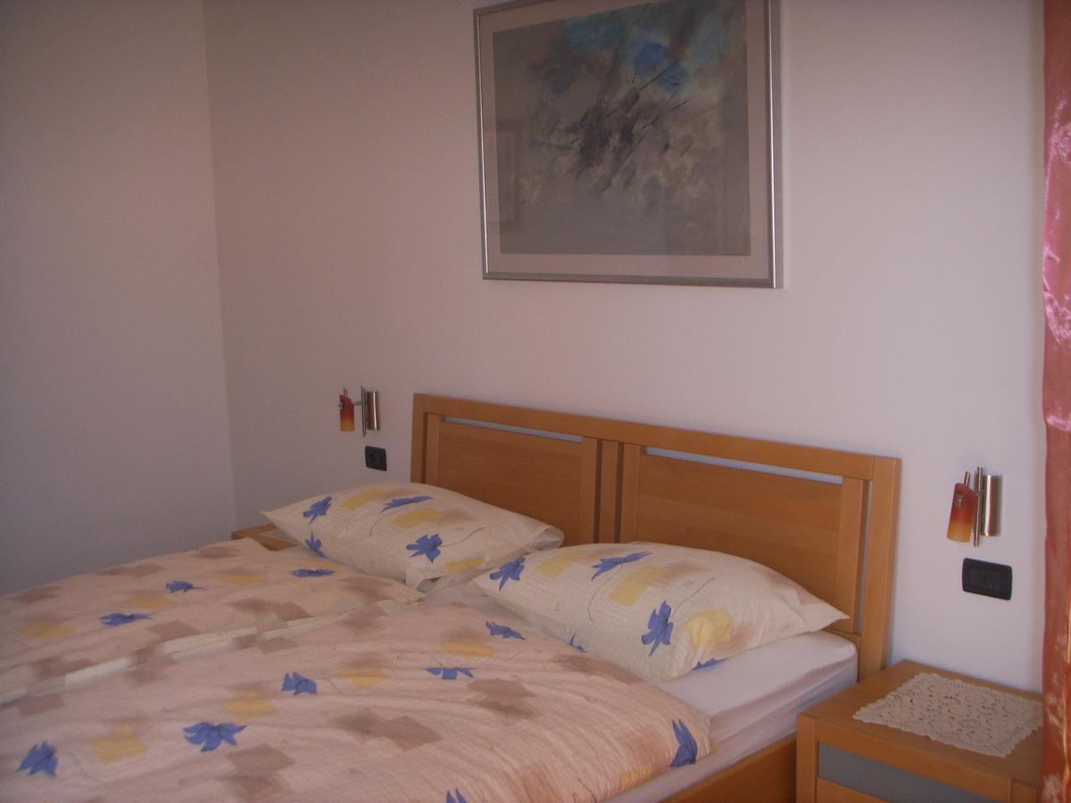 Apartments Ana Wellness L 로비니 외부 사진